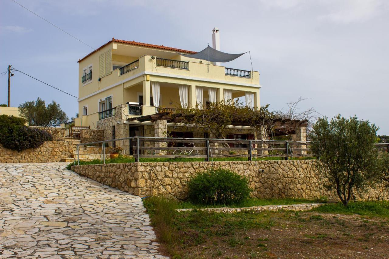 House With Amazing Ocean View And Patio - Pool Villa Porto Heli Bagian luar foto